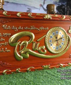 Đồng hồ chữ Phúc