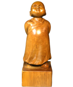 Tượng gỗ tùy duyên