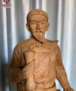 Tượng Gỗ Trần Hưng Đạo